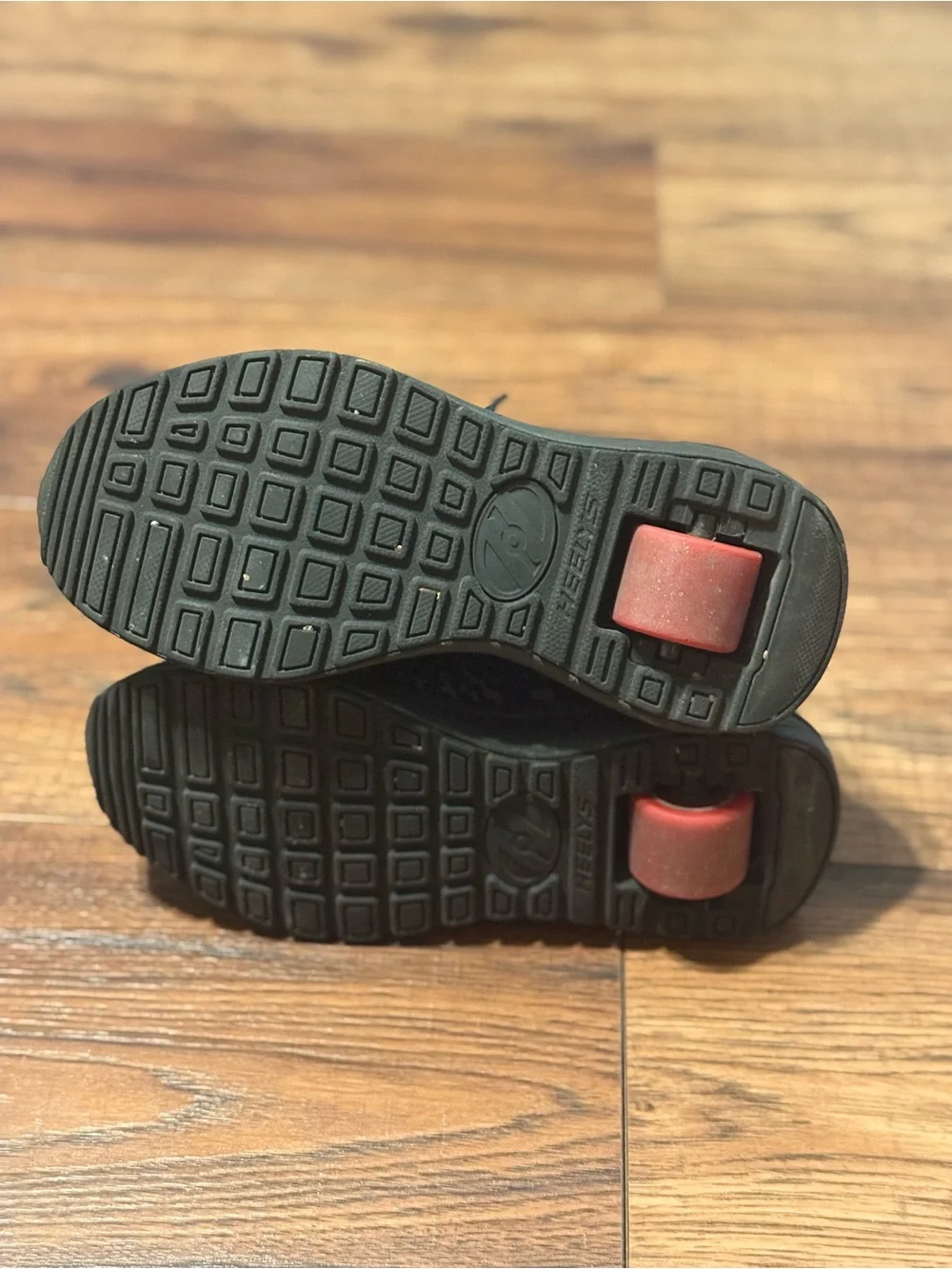 Heelys Player Wheeled Roller Shoes